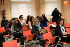 Foto 5 - El Centro de Alzheimer acoge un seminario de apoyo a las familias de personas con demencias