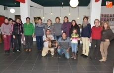 Foto 4 - En marcha las clases de baile tradicional del CSA Aldea