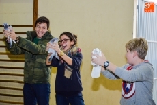 Foto 5 - Los niños del Colegio Maristas celebran el Día de la Paz 