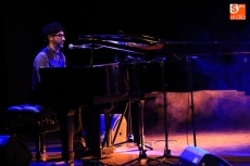 Foto 6 - Marlango llena de emoción el Juan del Enzina con su último trabajo, 'El porvenir'