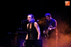 Foto 5 - Marlango llena de emoción el Juan del Enzina con su último trabajo, 'El porvenir'