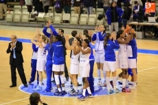El Avenida supera el efecto &lsquo;Multiusos&rsquo; y mantiene la racha triunfal en la Euroliga (75-58)