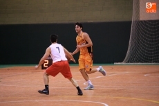 Foto 6 - Nuevo triunfo de un intratable Aquimisa Carbajosa