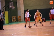 Foto 5 - Nuevo triunfo de un intratable Aquimisa Carbajosa