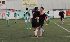 Foto 5 - El Ciudad Rodrigo consigue su primera victoria en 2015 en su provincia favorita