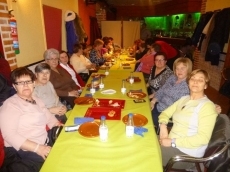 Foto 5 - Indias y vaqueras se juntan en Villoria para cenar en la víspera de Santa Águeda