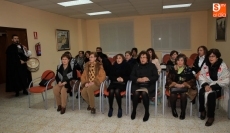 Foto 3 - La alcaldesa entrega el bastón de mando a las águedas de Cabrerizos