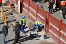 Foto 4 - Completado el ‘rectángulo mágico’ y el exterior de la gigantesca carpa