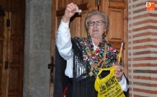 Foto 3 - Gran jolgorio, con canción incluida con tono electoral, en la celebración de las Águedas en...