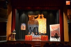 Foto 6 - Del Álamo abre el ciclo de pregones animando a fomentar el espíritu del Carnaval entre los...