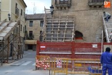 Foto 4 - La Plaza Mayor, en plena sinfonía pre-Carnaval para admiración de los visitantes