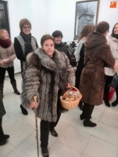 Foto 5 - La quema del pelele marca la tradición de las águedas de Ledrada