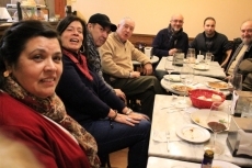 Foto 6 - El Ateneo cierra las puertas de su sede entre socios, simpatizantes, poetas y artistas