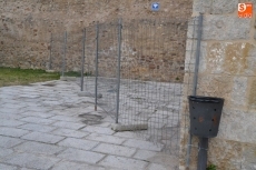 Foto 3 - 1Foto: Instalado vallado ‘antimeadas’ junto a varias bóvedas