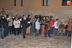 Foto 6 - La Rondalla se acerca a rondar al Obispo