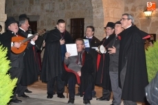 Foto 5 - La Rondalla se acerca a rondar al Obispo