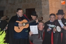 Foto 3 - La Rondalla se acerca a rondar al Obispo