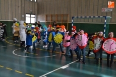 Foto 3 - Los colegios desfilan por las calles con mucha marcha