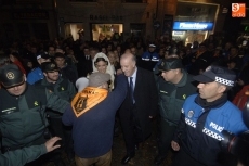 Foto 5 - Calurosísima acogida a Vicente Del Bosque al ritmo de ‘We are the champions’