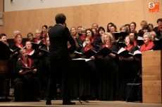 Foto 4 - El auditorio de Fonseca acoge el concierto del coro Karl Foster de Berlín 