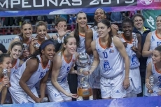 Foto 6 - Repóker copero para el Perfumerías Avenida (66-62)