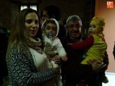 Foto 6 - Un centenar de niños participan en el Carnaval Infantil 