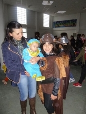 Foto 6 - Todo el pueblo se disfraza para pasar este lunes de Carnaval