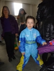 Foto 4 - Todo el pueblo se disfraza para pasar este lunes de Carnaval