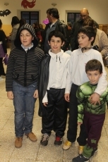 Foto 4 - Cantalpino cierra el Carnaval con una gran fiesta y baile en el salón teatro