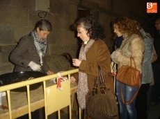 Foto 6 - Repartidas más de 450 sardinas entre los que han querido celebrar en Béjar el popular Entierro 