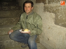 Foto 4 - Repartidas más de 450 sardinas entre los que han querido celebrar en Béjar el popular Entierro 