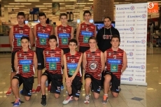 Foto 4 - El C. B Tormes presentó su 'base' en el hipermercado E.Leclerc