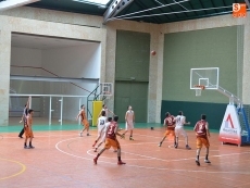 Foto 3 - El derbi se quedó en Carbajosa 