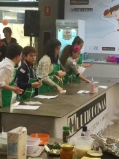 Foto 3 - Éxito de Vialia con su certamen de cocina infantil 'Petit Chef'