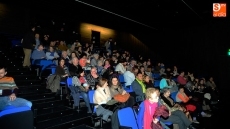 Foto 3 - La figura de Mercedes Sosa atrapa a los espectadores del Juan del Enzina