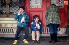 Foto 4 - 1.300 bocadillos de solidaridad en Guijuelo para promover la educación en África