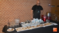 Foto 4 -  ‘El Cortázar con más swing’ se hace presente en un original Café Literario organizado por...