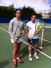 Foto 4 - Carla Cuadrado pasa a semis del VIII Torneo V Centenario Santa Teresa de Jesús