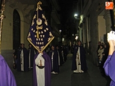 Foto 4 - Solemnidad en las palabras de cada Estación de Penitencia