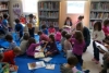 Foto 2 - Los niños descubren las historias y aventuras de los libros de la Biblioteca