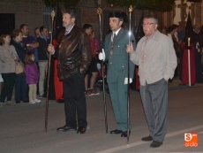 Foto 5 - La sobriedad y la emoción arropan al Santo Cristo del Humilladero y a Nuestra Señora de las...