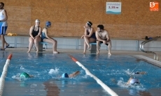 Foto 4 - Los alumnos del curso de socorrismo pasan la Semana Santa en el agua