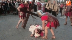 Foto 3 - La representación teatral de ‘La Sentencia’ congrega a cientos de personas en torno al Vía...
