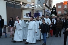 Foto 3 - La procesión del Santo Entierro reúne once pasos y a una multitud de turistas 