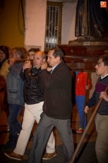 Foto 4 - Cientos de personas participan en la Procesión de las Siete Palabras de Guijuelo