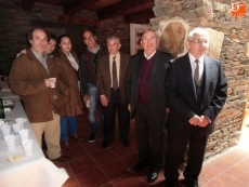 Foto 4 - Los vecinos recuperan el Encuentro dutante el Domingo de Resurrección