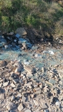 Foto 4 - Vertederos clandestinos e incontrolados proliferan junto al polígono de Los Villares