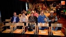 Foto 5 - El grupo ‘8 lunares’ representa la obra ‘Demandas al cielo’ 