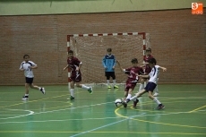 Foto 3 - Ciudad Rodrigo vence 8-3 a Vitigudino en la final comarcal de fútbol sala prebenjamín de los...