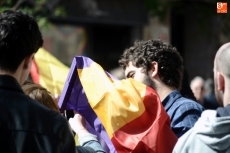 Foto 4 - Concentración para recordar el 84 aniversario de la proclamación de la II República